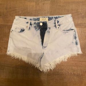 L.T.J whitewashed blue jean shorts never worn